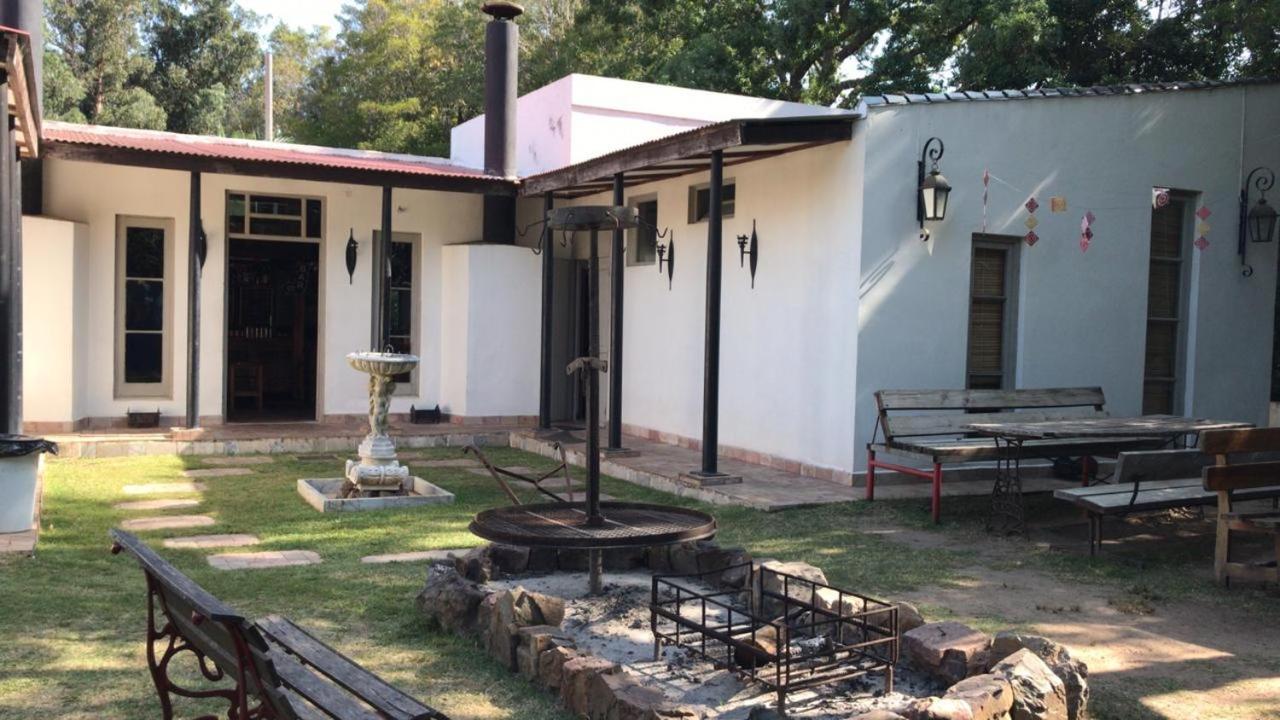 Hostel Punta Ballena Bar 埃斯特角城 外观 照片